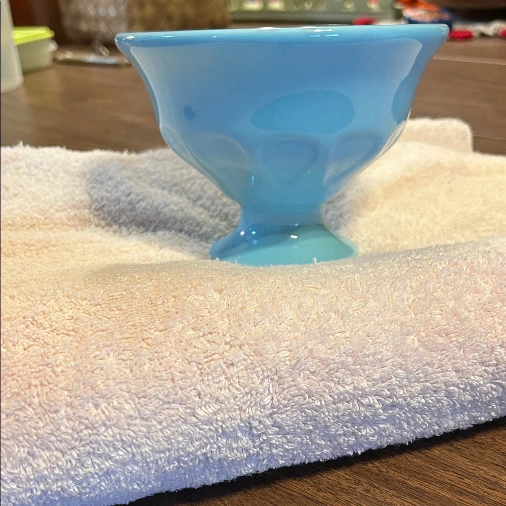Luxurious Cream Bath Towel